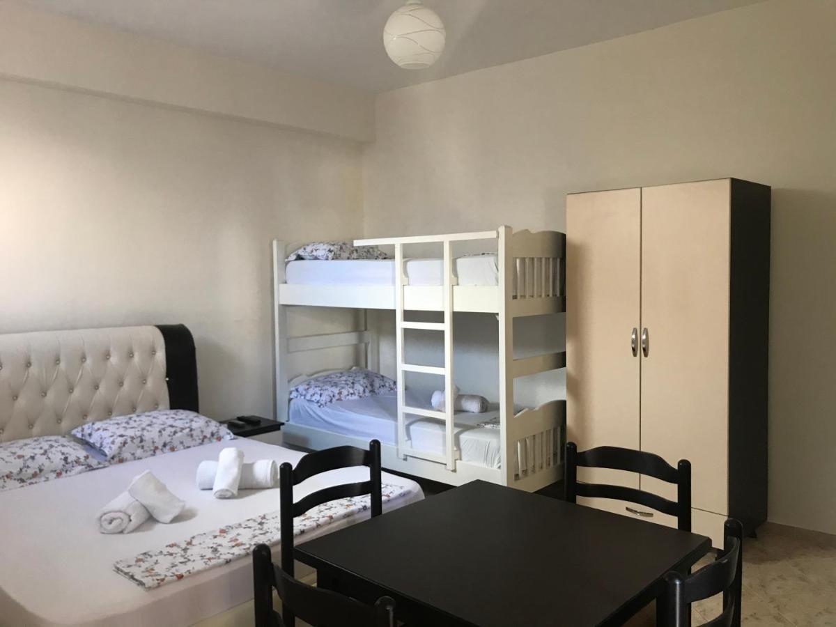 Guesthouse Flamur Ksamil Exterior photo